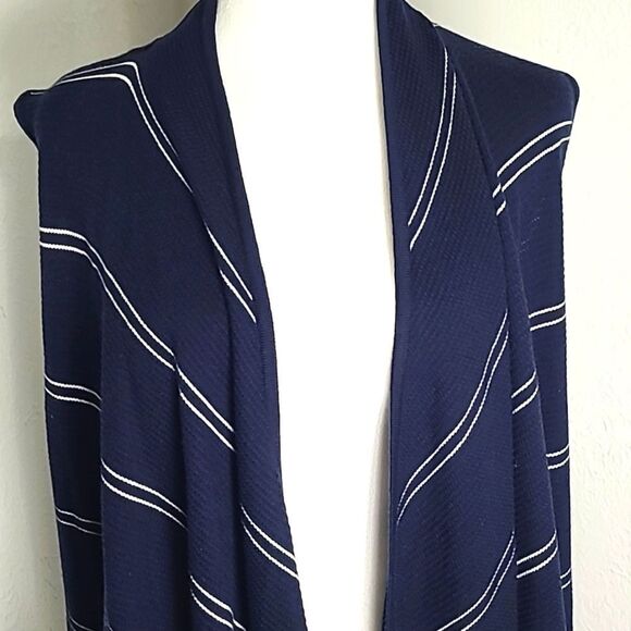 Tommy Hilfiger Navy & White  Sleeveless Waterfall Cardigan, Size Medium - Picture 3 of 8